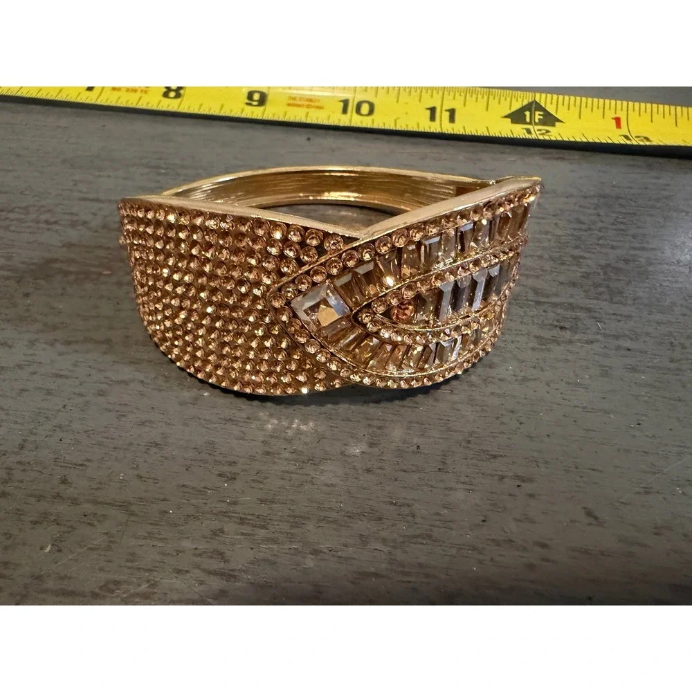 Gold Tone Rhinestone Crossover Hinged Bangle Bracelet Amber Crystal Statement